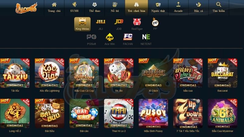 Giao diện sảnh Game Bài ALO789 hiện đại quy tụ nhiều trò chơi dân gian và quốc tế hấp dẫn.